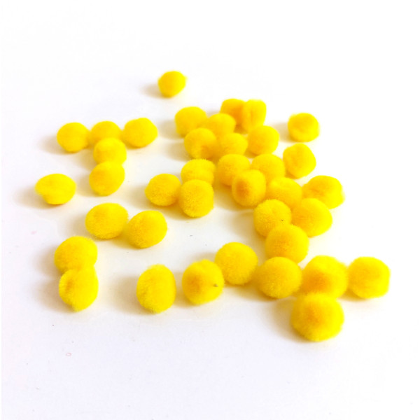 Yellow  Pompon Size 10 mm